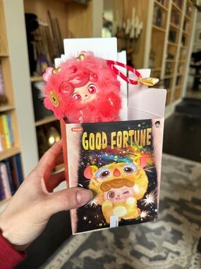 Good Fortune Plush Keychain - Pink Furry q kids